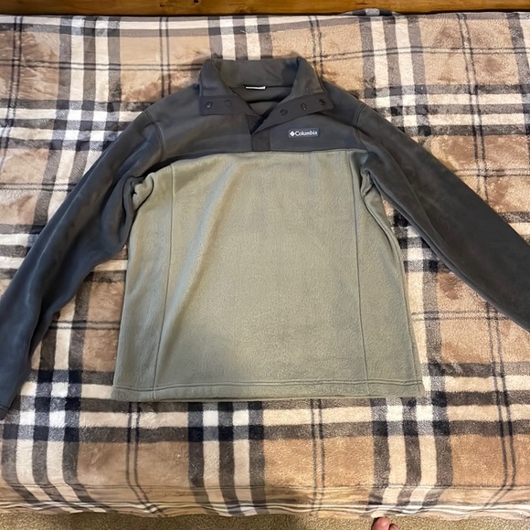 Columbia Other - Green/Gray men’s Columbia  pullover